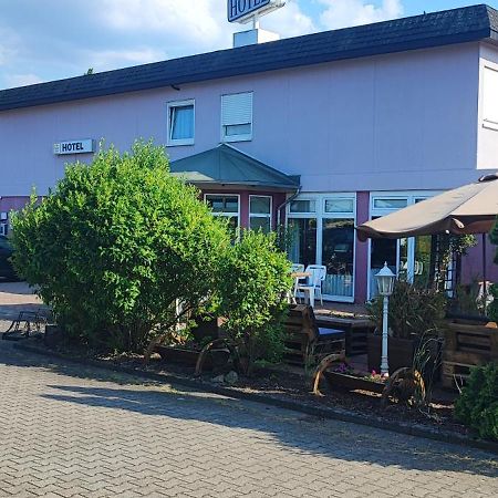 Hotel Zur Fichtenbreite -Garni- Coswig  Exterior photo